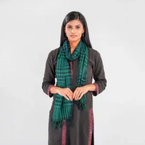 Green Eri * Wool Muffler